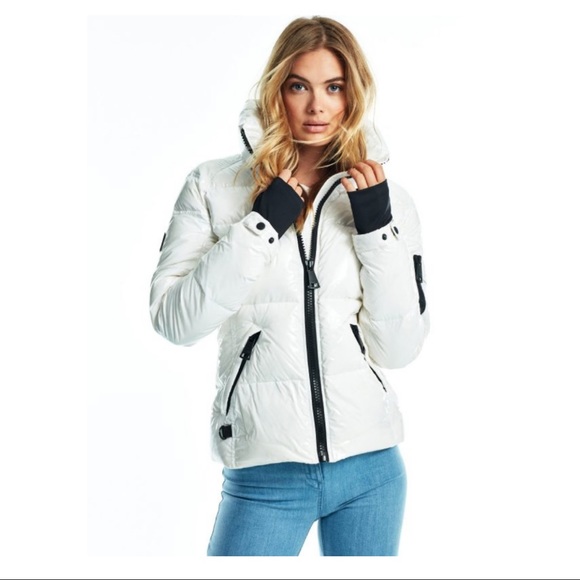 SAM. NWT Iconic Freestyle Down Jacket color Snow size large
SAM. - Picture 1 of 9